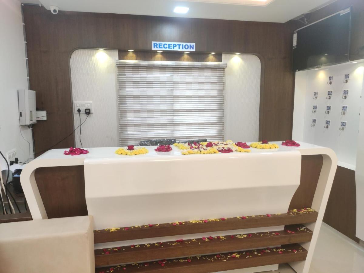 Hotel Bhakt Niwas Shegaon Exterior photo